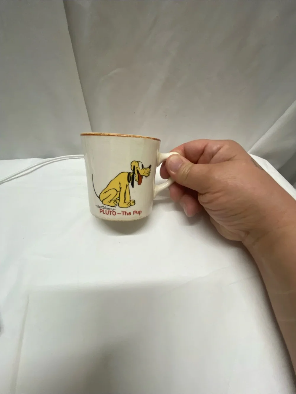 * 1930s Disney Pluto The Pup Ceramic Mug Patriot Salem Mickey Mouse Reverse